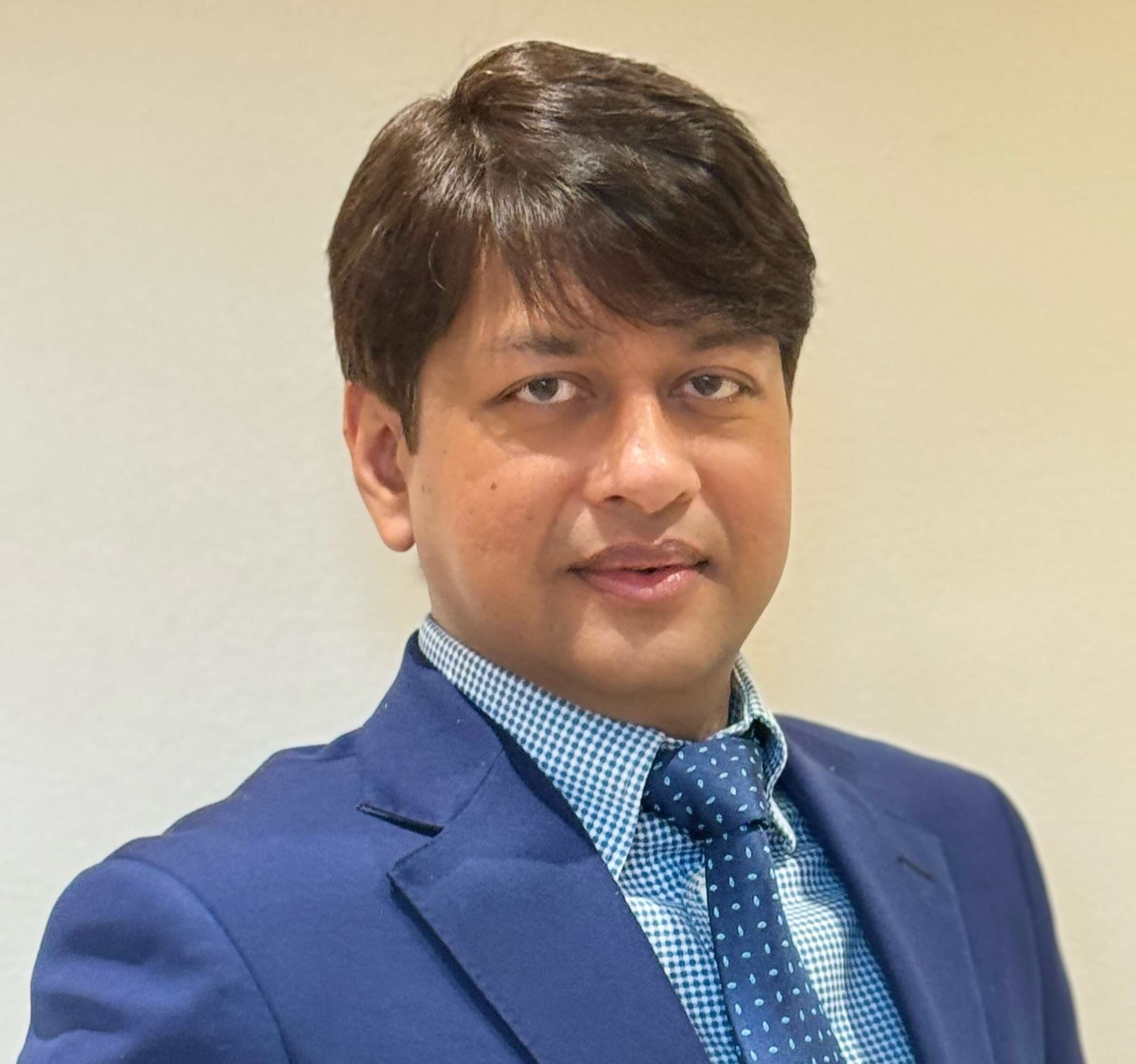 Mr Ghosh, Laser Eye Surgeon, Cataract and Refractive Surgeon at My Eye Clinic. He specialises in Laser Eye Surgery and Cataract Surgery with Toric or Multifocal Lenses.