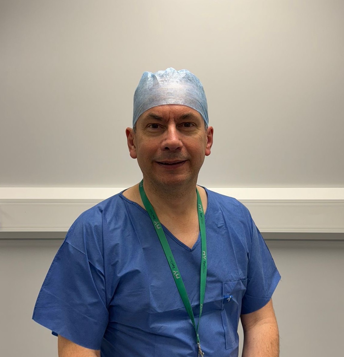 Expert-Rob-Boyce-My-Eye-Clinic-Newcastle-square